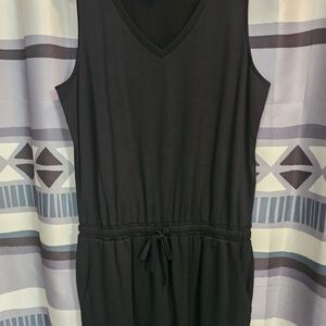 Romper Sleeveless Black V-Neck Drawstring